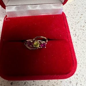 Vintage Solid 10K Yellow Gold Birthstone Ring